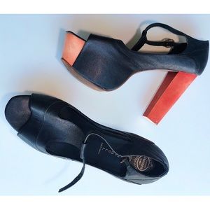 Jeffrey Campbell Foxy-wood size 11